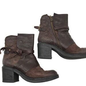 A.S. 98 Abe Boots Size 38!